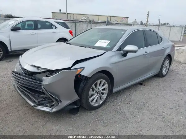 4T1R11AK4RU909225 2024 TOYOTA CAMRY - Image 2