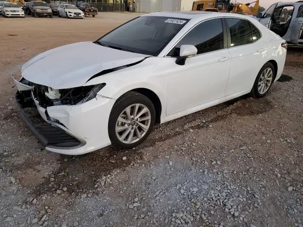 4T1R11AK4RU919687 2024 TOYOTA CAMRY - Image 1