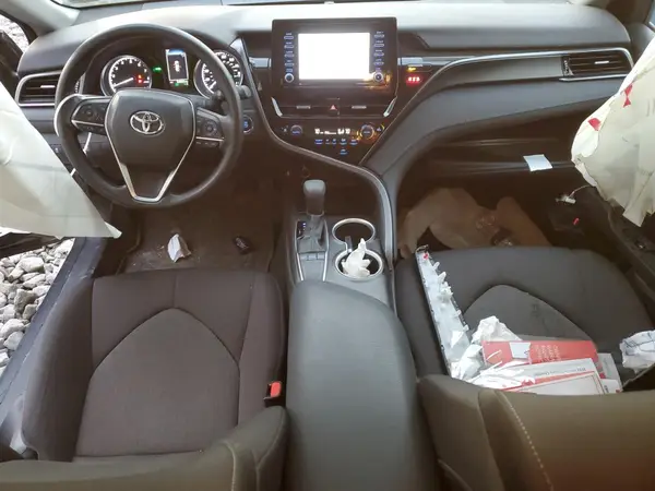 4T1R11AK5NU705365 2022 TOYOTA CAMRY - Image 8