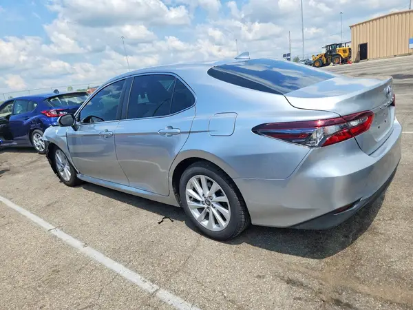 4T1R11AK5PU110311 2023 TOYOTA CAMRY - Image 2