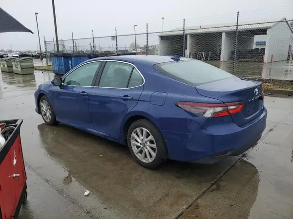 4T1R11AK5PU110809 2023 TOYOTA CAMRY - Image 2