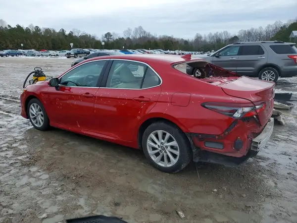 4T1R11AK5PU118098 2023 TOYOTA CAMRY - Image 2