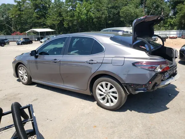 4T1R11AK5PU755251 2023 TOYOTA CAMRY - Image 2