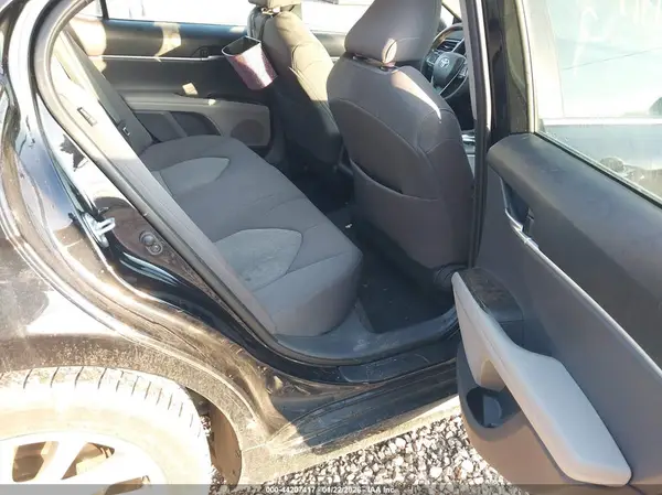 4T1R11AK5PU795068 2023 TOYOTA CAMRY - Image 8