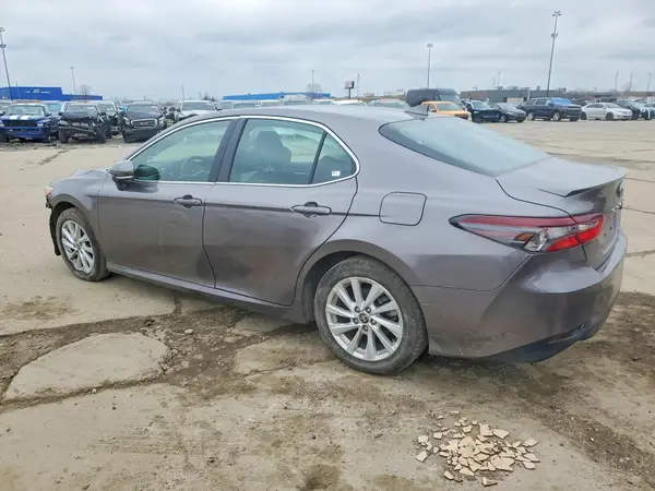 4T1R11AK5RU224912 2024 TOYOTA CAMRY - Image 2