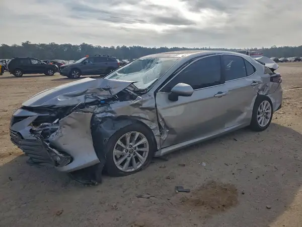 4T1R11AK5RU252774 2024 TOYOTA CAMRY - Image 1