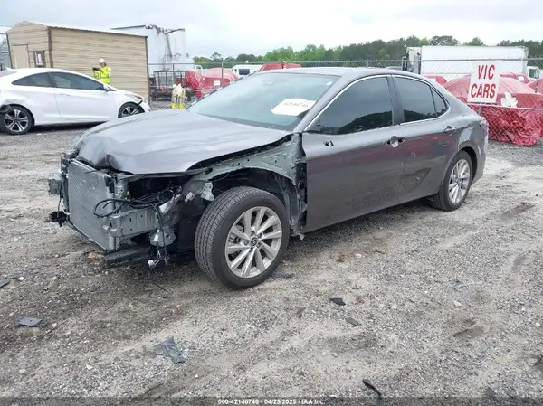 4T1R11AK5RU253598 2024 TOYOTA CAMRY - Image 2