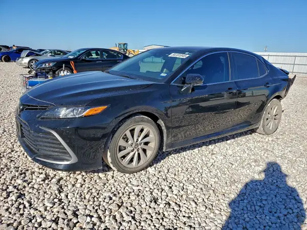 4T1R11AK5RU877689 2024 TOYOTA CAMRY - Image 1