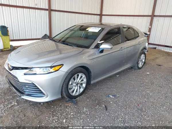4T1R11AK5RU905331 2024 TOYOTA CAMRY - Image 2