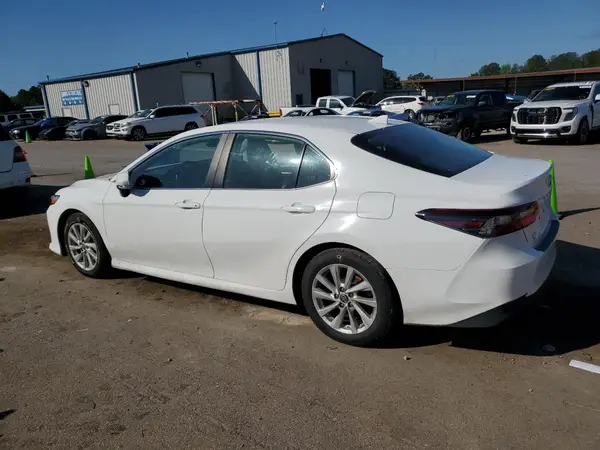 4T1R11AK6MU457500 2021 TOYOTA CAMRY - Image 2