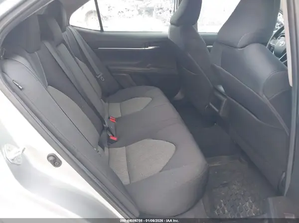 4T1R11AK6MU475706 2021 TOYOTA CAMRY - Image 8