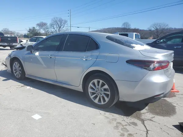 4T1R11AK6PU093969 2023 TOYOTA CAMRY - Image 2