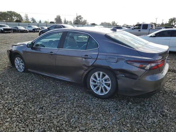 4T1R11AK6PU133788 2023 TOYOTA CAMRY - Image 2