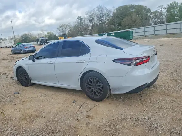 4T1R11AK6PU188452 2023 TOYOTA CAMRY - Image 2