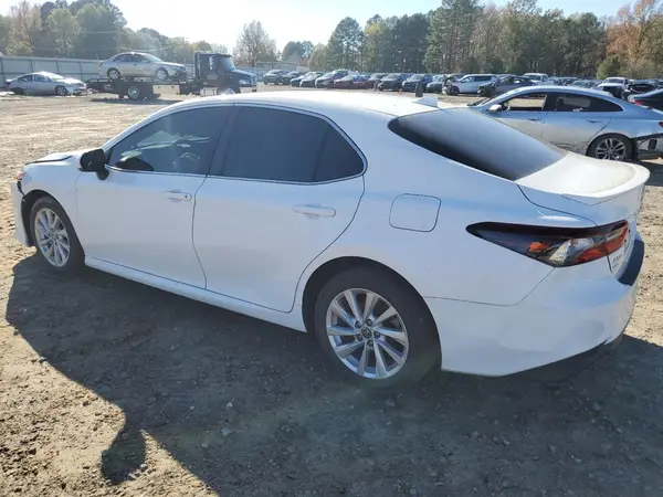 4T1R11AK6PU738619 2023 TOYOTA CAMRY - Image 2