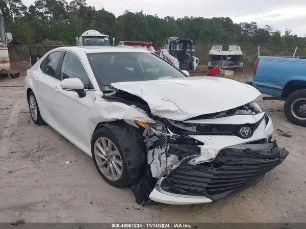4T1R11AK6PU761446 2023 TOYOTA CAMRY - Image 1