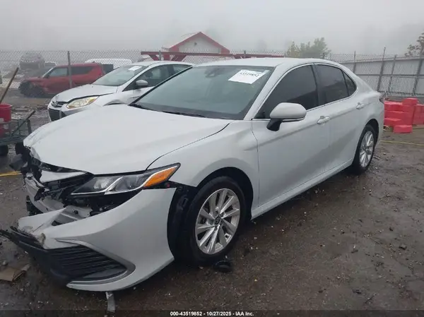 4T1R11AK6RU210002 2024 TOYOTA CAMRY - Image 2