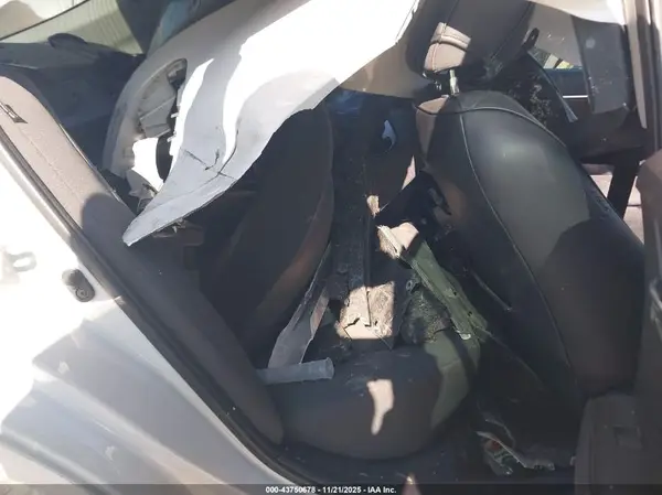 4T1R11AK6RU258292 2024 TOYOTA CAMRY - Image 8