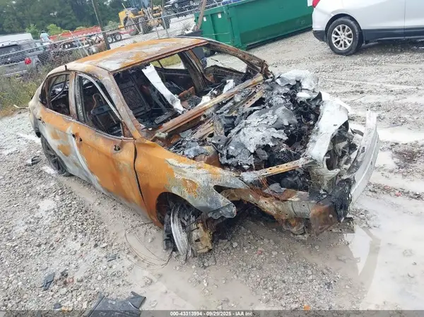 4T1R11AK6RU909985 2024 TOYOTA CAMRY - Image 1