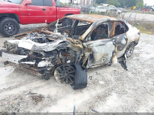 4T1R11AK6RU909985 2024 TOYOTA CAMRY - Image 2