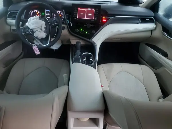 4T1R11AK7MU452144 2021 TOYOTA CAMRY - Image 8