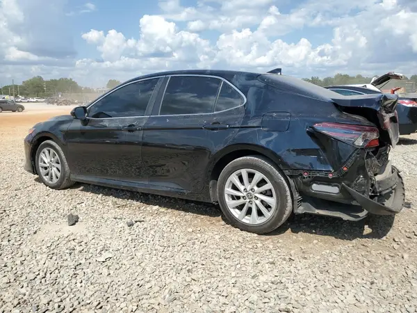 4T1R11AK7MU489419 2021 TOYOTA CAMRY - Image 2