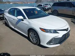 4T1R11AK7NU627056 2022 TOYOTA CAMRY