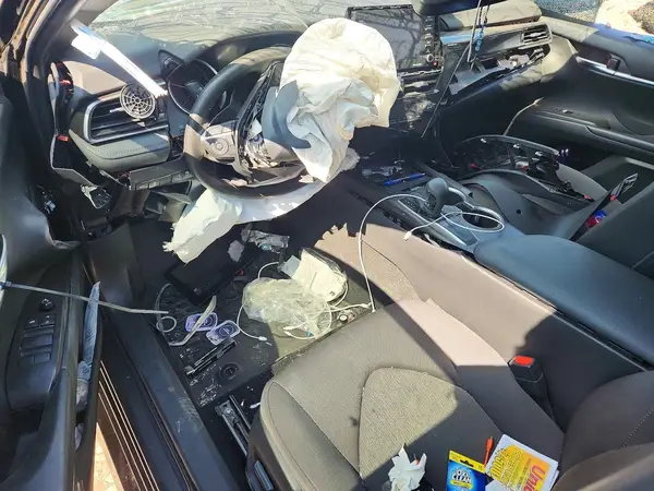 4T1R11AK7NU691484 2022 TOYOTA CAMRY - Image 8