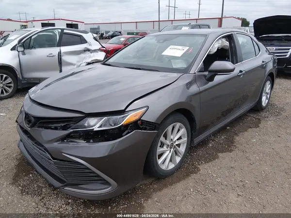 4T1R11AK7PU084150 2023 TOYOTA CAMRY - Image 2
