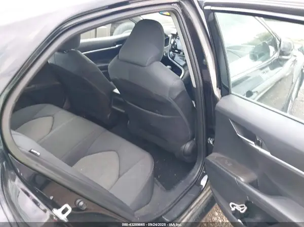 4T1R11AK7PU130043 2023 TOYOTA CAMRY - Image 8