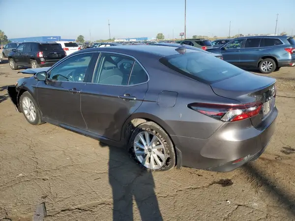 4T1R11AK7PU146100 2023 TOYOTA CAMRY - Image 2