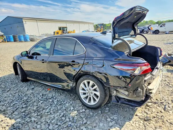 4T1R11AK7RU228525 2024 TOYOTA CAMRY - Image 2