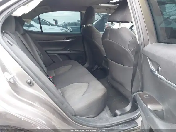 4T1R11AK7RU247205 2024 TOYOTA CAMRY - Image 8