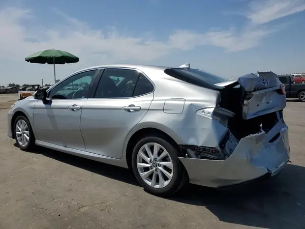 4T1R11AK7RU264909 2024 TOYOTA CAMRY - Image 2