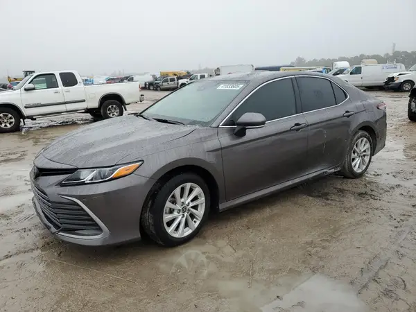 4T1R11AK7RU873059 2024 TOYOTA CAMRY - Image 1