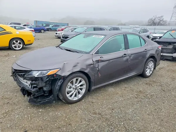 4T1R11AK7RU885812 2024 TOYOTA CAMRY - Image 1