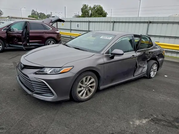 4T1R11AK7RU899144 2024 TOYOTA CAMRY - Image 1