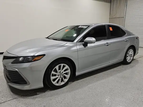 4T1R11AK7RU921711 2024 TOYOTA CAMRY - Image 1