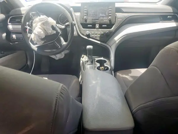 4T1R11AK8MU574446 2021 TOYOTA CAMRY - Image 8
