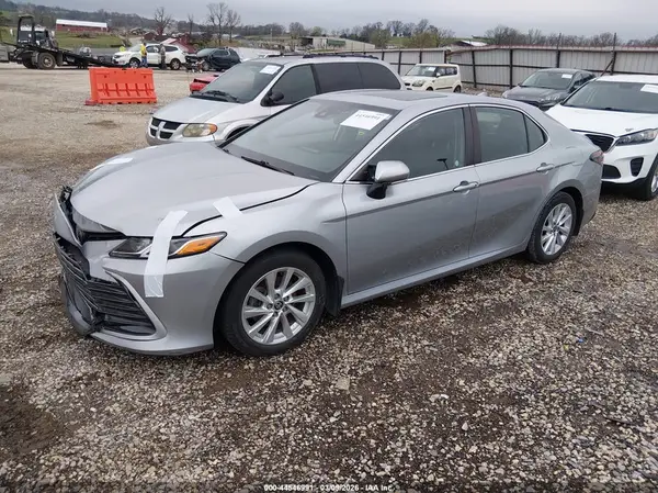 4T1R11AK8PU132836 2023 TOYOTA CAMRY - Image 2