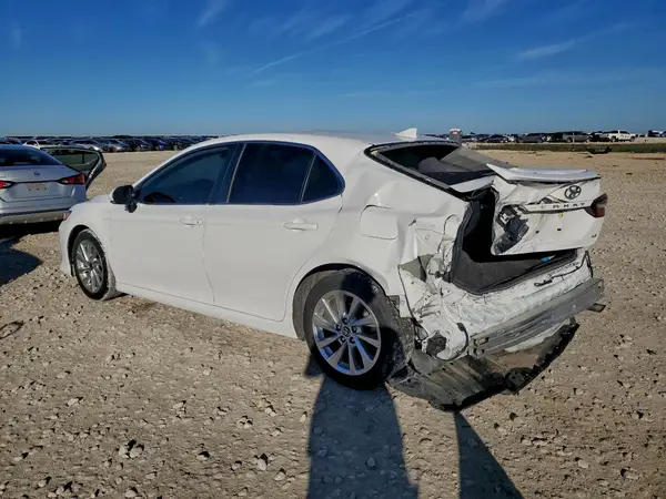 4T1R11AK8PU157218 2023 TOYOTA CAMRY - Image 2