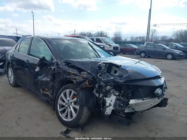 4T1R11AK8PU783593 2023 TOYOTA CAMRY - Image 1