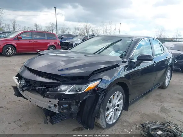 4T1R11AK8PU783593 2023 TOYOTA CAMRY - Image 2