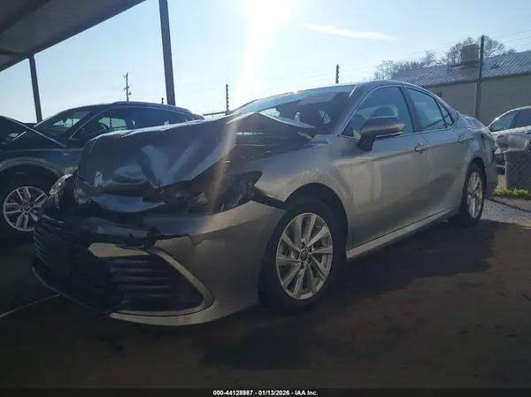 4T1R11AK8PU839953 2023 TOYOTA CAMRY - Image 2
