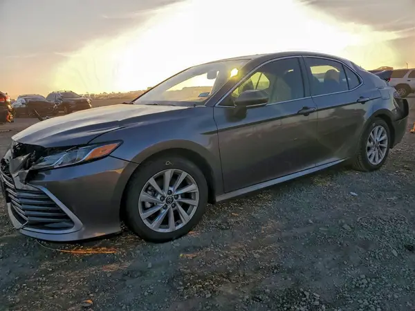 4T1R11AK8RU221244 2024 TOYOTA CAMRY - Image 1