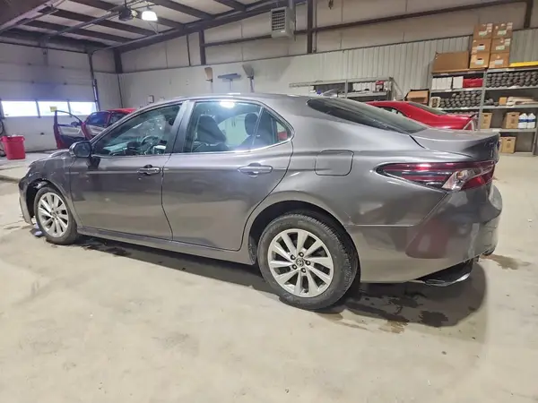 4T1R11AK8RU864791 2024 TOYOTA CAMRY - Image 2