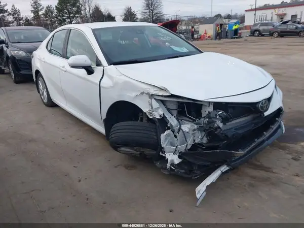 4T1R11AK8RU865150 2024 TOYOTA CAMRY - Image 1