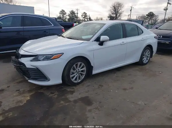 4T1R11AK8RU865150 2024 TOYOTA CAMRY - Image 2