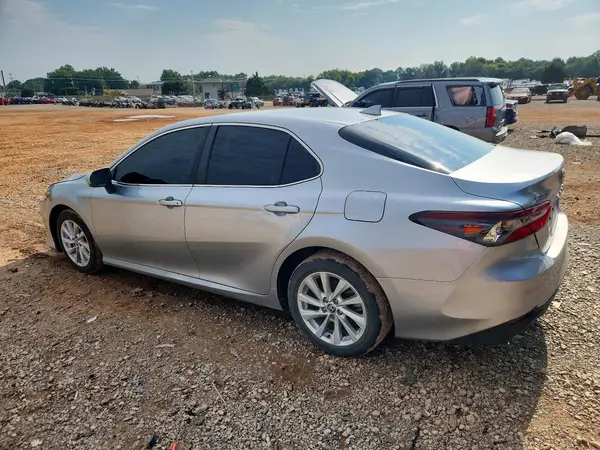 4T1R11AK8RU881459 2024 TOYOTA CAMRY - Image 2