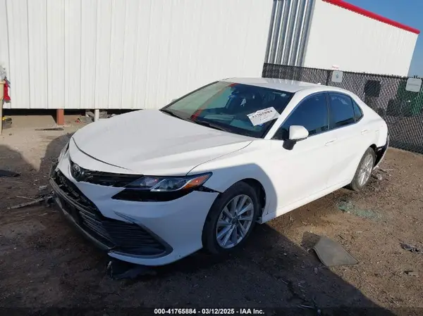 4T1R11AK8RU883342 2024 TOYOTA CAMRY - Image 2